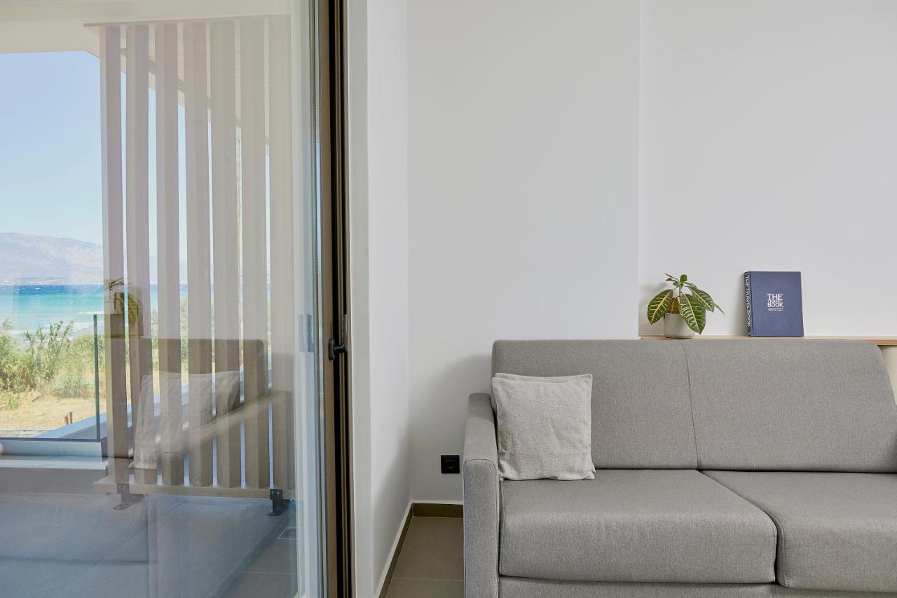 Mare Suites Lechaio Exterior photo