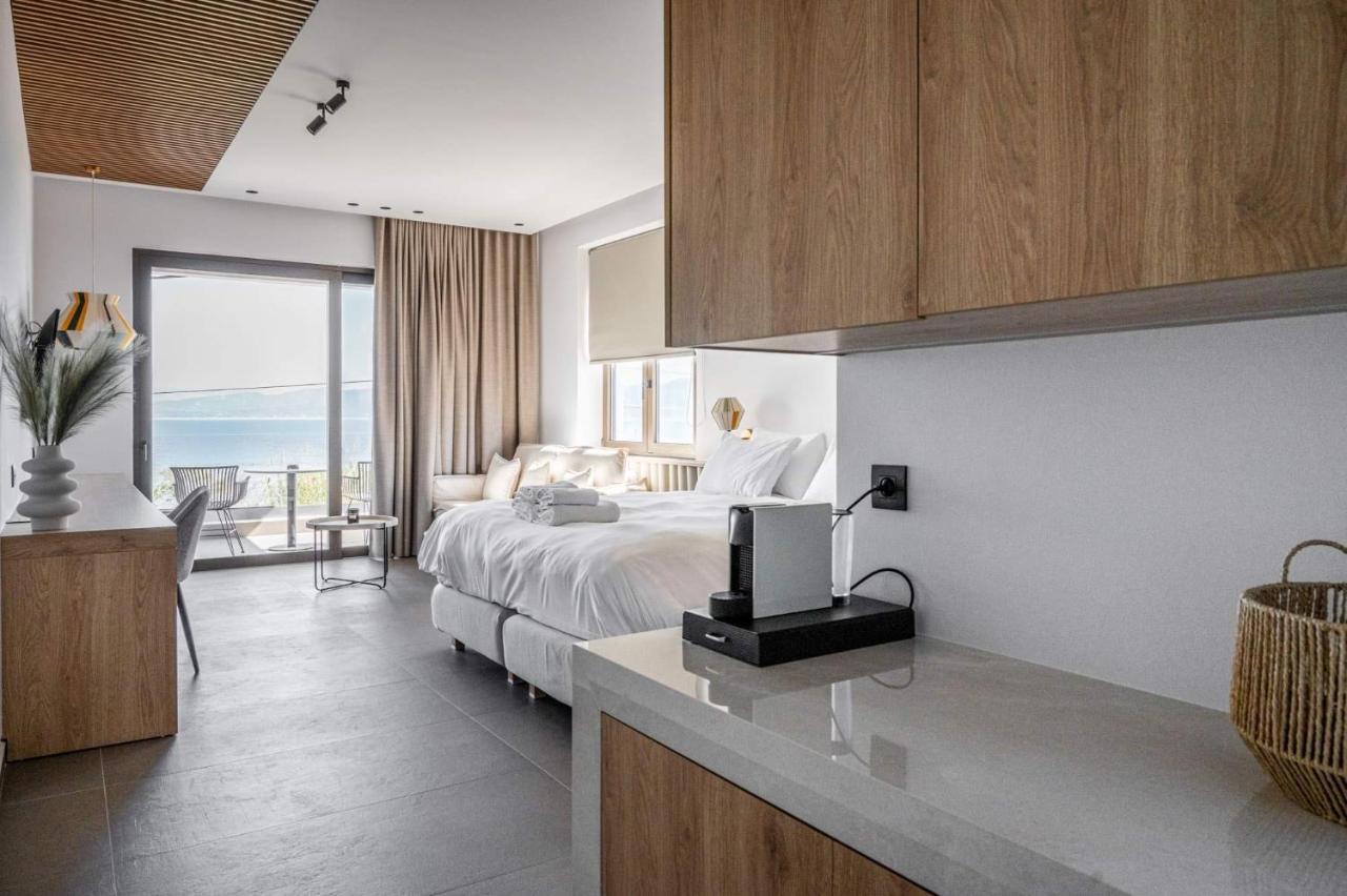 Mare Suites Lechaio Exterior photo